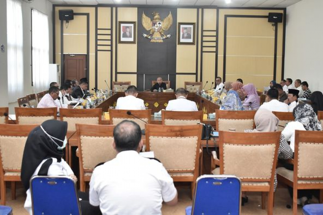 Rapat Badan Musyawarah (BANMUS) Pembahasan Tentang Jadwal Pelaksanaan Kegiatan Rapat DPRD Kabupaten Ogan Ilir Bulan Desember Tahun Sidang 2022.